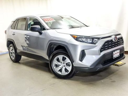 Certified 2022 Toyota RAV4 LE FWD image 2