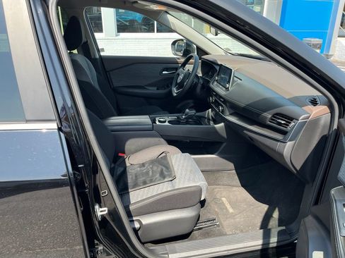 Used 2023 Nissan Rogue SV AWD/4WD image 63