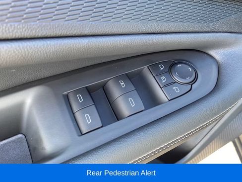 Certified 2024 Chevrolet Blazer EV LT AWD/4WD image 17