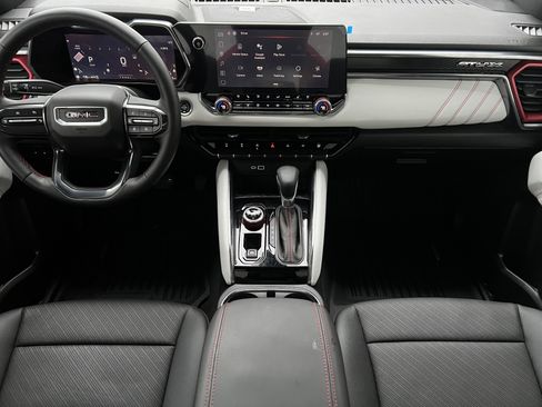 Used 2024 GMC Canyon AT4X image 30