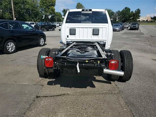 Used 2026 RAM 3500 Tradesman AWD/4WD image 5
