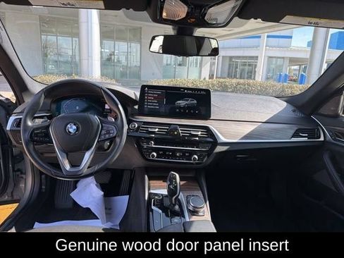 Used 2023 BMW 530i w/ Premium Package RWD image 27