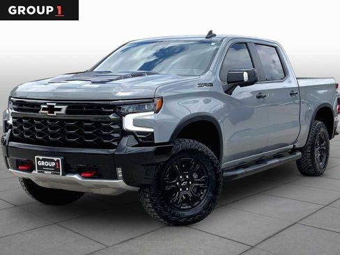 Used 2024 Chevrolet Silverado 1500 ZR2 w/ Technology Package AWD/4WD image 1
