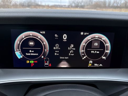 New 2026 Volkswagen Tiguan SE image 16