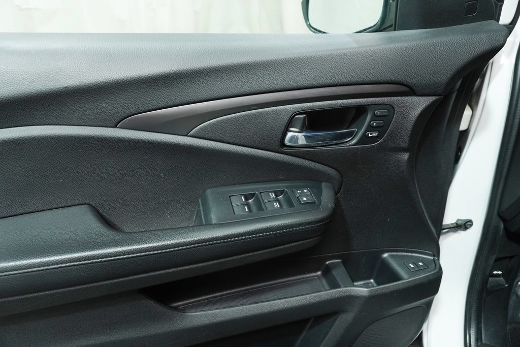 Used 2022 Honda Pilot Special Edition image 25