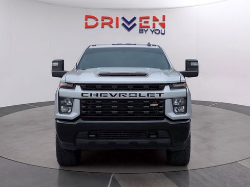 Used 2023 Chevrolet Silverado 2500 Custom w/ Custom Value Package image 8