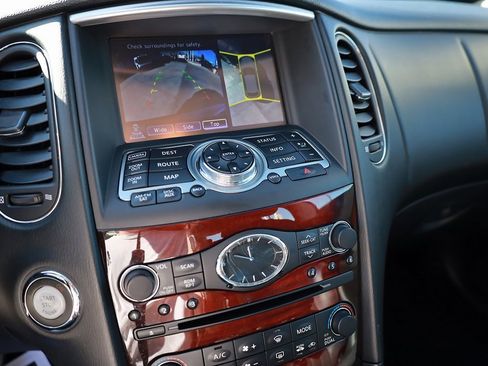 Used 2015 INFINITI QX50 AWD image 15