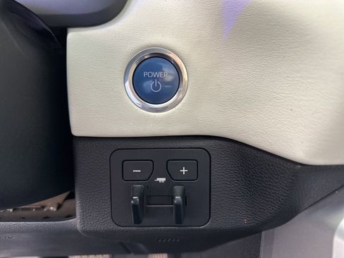 Used 2023 Toyota Tundra Capstone image 27