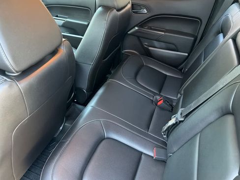 Used 2019 Chevrolet Colorado ZR2 image 4