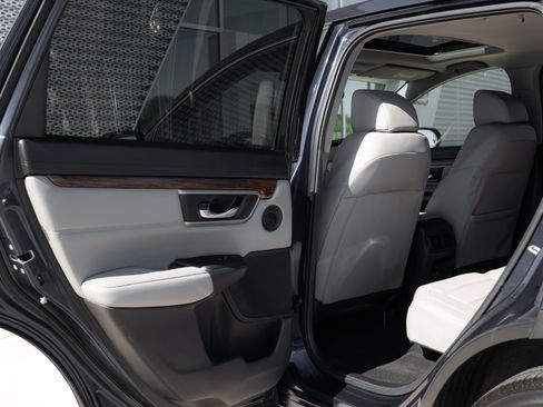 Used 2017 Honda CR-V EX-L image 27
