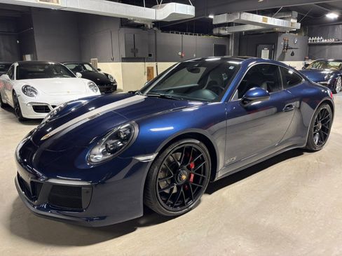Used 2019 Porsche 911 Carrera GTS RWD image 11