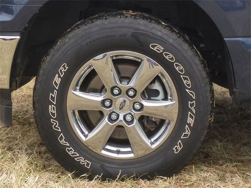 Used 2018 Ford F150 XLT w/ Equipment Group 302A Luxury image 17