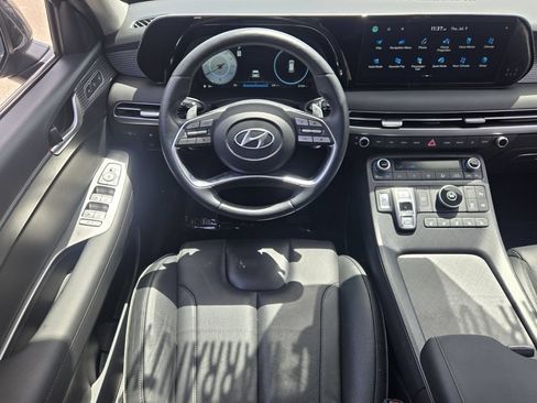Certified 2023 Hyundai Palisade Limited FWD image 13