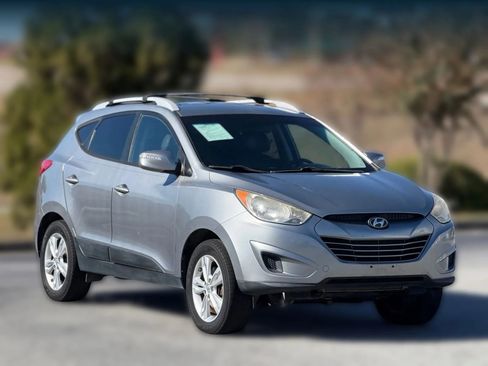 Used 2012 Hyundai Tucson GLS image 1