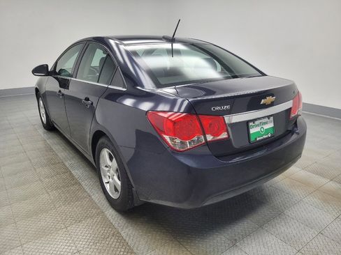 Used 2016 Chevrolet Cruze LT image 5