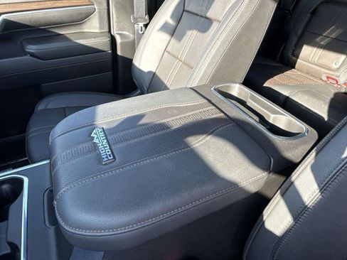 Certified 2024 Chevrolet Silverado 3500 High Country w/ High Country Premium Package image 13