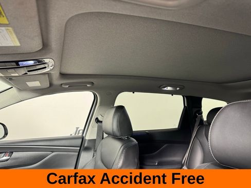 Used 2022 Hyundai Santa Fe Limited image 3