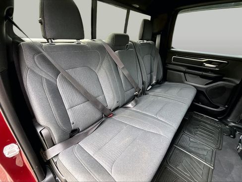 Used 2019 RAM 1500 Big Horn AWD/4WD image 20