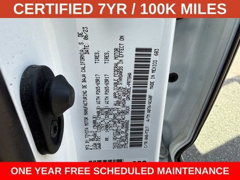 Used 2023 Toyota Tacoma TRD Sport AWD/4WD image 29
