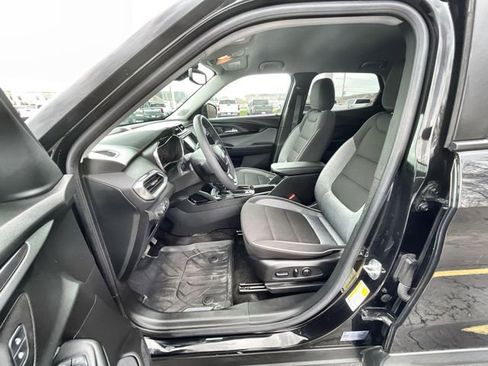 Certified 2023 Chevrolet TrailBlazer LT w/ Convenience Package image 19