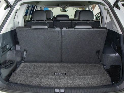 Used 2022 Volkswagen Tiguan SE image 23