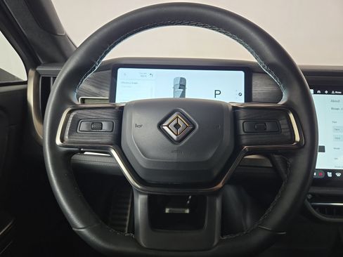 Used 2024 Rivian R1S Adventure AWD/4WD image 28