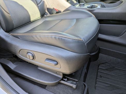 Certified 2023 GMC Terrain AT4 AWD/4WD image 26