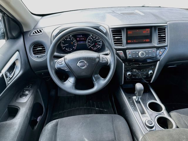 Used 2016 Nissan Pathfinder S AWD/4WD image 21