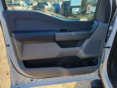 Used 2024 Ford F350 XLT image 9