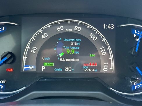 Used 2024 Toyota RAV4 LE AWD/4WD image 24