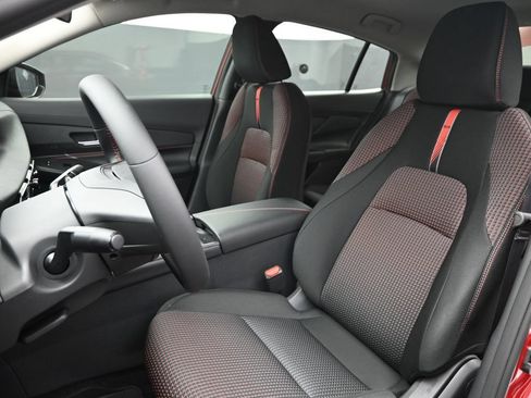 Certified 2026 Nissan Sentra SR w/ Floor Mat Package FWD image 20