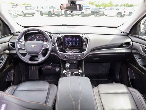 Used 2021 Chevrolet Traverse LT AWD/4WD image 13