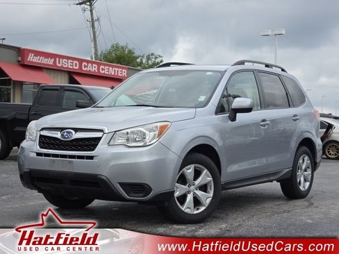 Used 2015 Subaru Forester 2.5i Premium AWD/4WD image 1