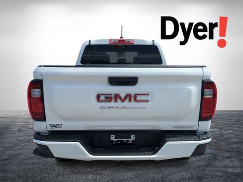 Used 2024 GMC Canyon Elevation RWD image 5