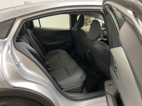 Used 2025 Toyota Prius LE image 11