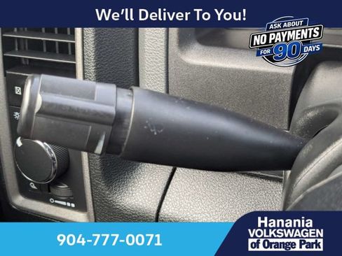 Used 2015 RAM 2500 Tradesman w/ Chrome Appearance Group AWD/4WD image 30