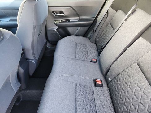 Used 2025 Nissan Kicks SV image 12