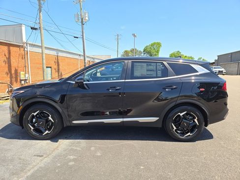 New 2026 Kia Sportage EX image 11