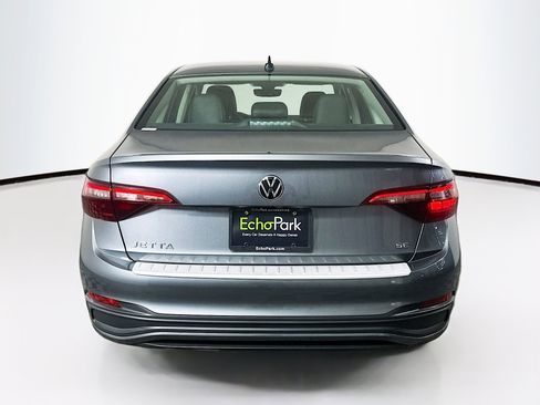 Used 2023 Volkswagen Jetta SE FWD image 7