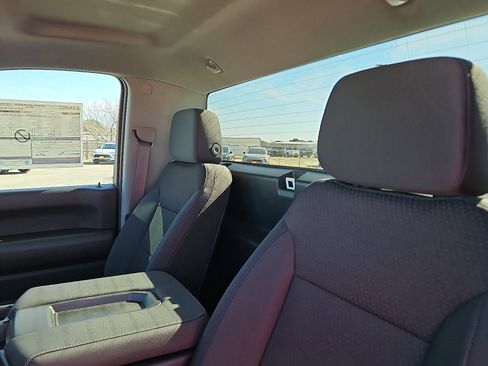 New 2026 GMC Sierra 2500 Pro w/ Convenience Package image 10