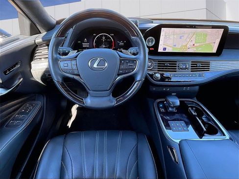 Used 2024 Lexus LS 500 w/ Interior Upgrade Package image 13
