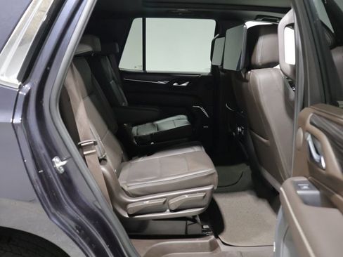 Used 2024 GMC Yukon Denali w/ Denali Reserve Package AWD/4WD image 19