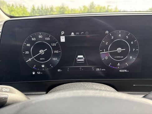 Used 2024 Kia Sportage SX FWD image 17