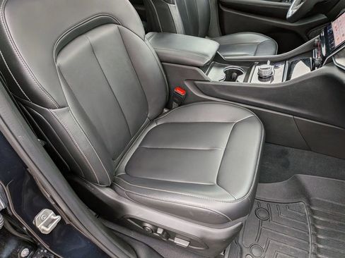 Used 2024 Jeep Grand Cherokee L Limited image 30