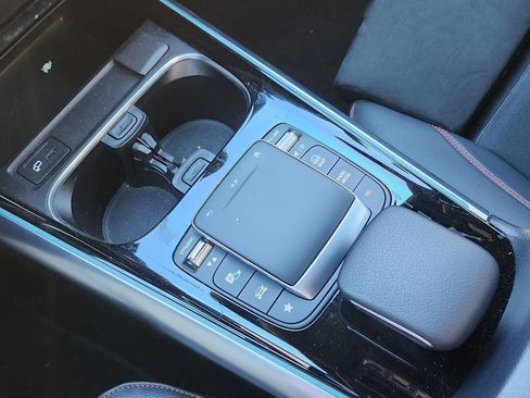 Used 2022 Mercedes-Benz GLA 250 GLA 250 image 18