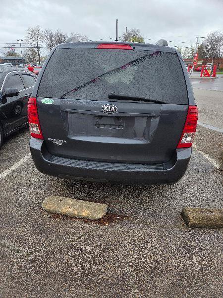 Used 2014 Kia Sedona LX FWD image 4