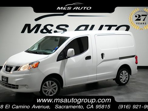 Used 2020 Nissan NV200 SV w/ Back Door Glass Package image 1