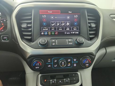 Used 2020 GMC Acadia SLT w/ Premium Package FWD image 29