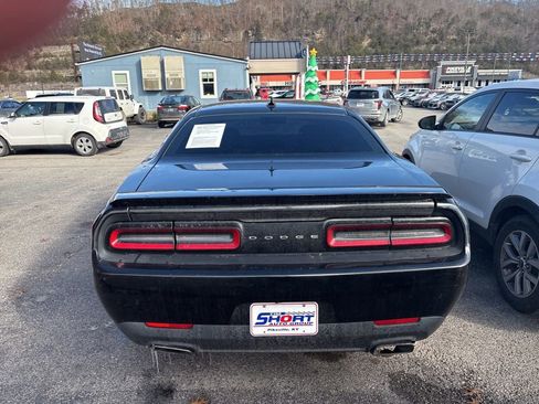 Used 2015 Dodge Challenger SXT w/ Super Sport Group (SS/T) image 5