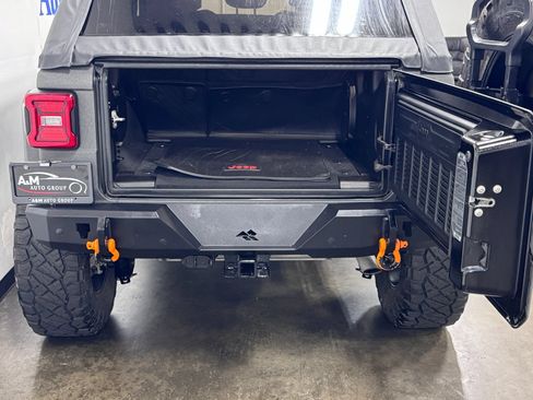 Used 2019 Jeep Wrangler Unlimited Sport S AWD/4WD image 7